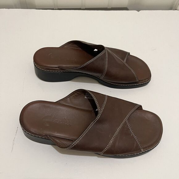 Clarks Criss Cross Brown Leather Slip On Slides Sandals Womens Size 8M VTG 2003 - Picture 2 of 13